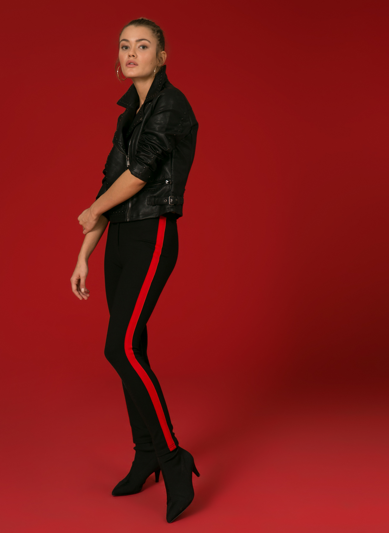 İpekyol Şerit Detaylı Kırmızı-Siyah Pantolon 38 5002301066003 Ürün Resmi